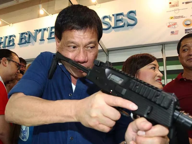 フィリピンはなぜ超法規的殺人鬼を大統領に選んでしまったのか？